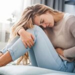 Period Cramp Relief Tips: పీరియడ్స్​లో ఉన్నారా? నొప్పి తగ్గించే ఔషధ పండ్లు తినేయండి!