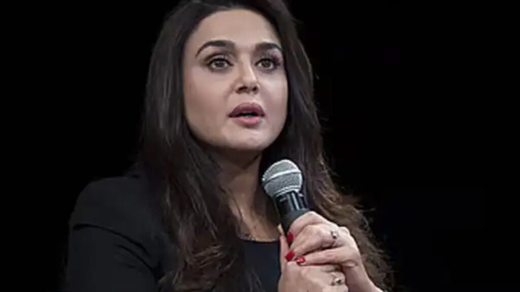 Preity Zinta hot comments on politics