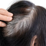 White Hair: తెల్ల జుట్టు నల్లగా అవ్వడానికి నాచురల్ చిట్కా