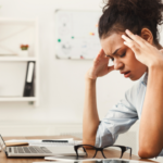 Headaches: తలనొప్పని నిర్లక్ష్యం చేస్తున్నారా.. జాగ్రత్త ఈ ప్రమాదకర వ్యాధి లక్షణాలు కావచ్చు