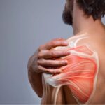 Shoulder Pain Relief: భుజం నొప్పితో విలవిల్లాడిపోతున్నారా? తక్షణ ఉపశమనానికి బెస్ట్ ఇంటి చిట్కాలు!