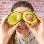 Avocado Benefits: ఆరోగ్యానికి ‘అవకాడో’ ఒక అద్భుత వరం: చక్కెర లేని ఈ ఫలంతో మీ శరీరంలో కలిగే విప్లవాత్మక మార్పులివే!